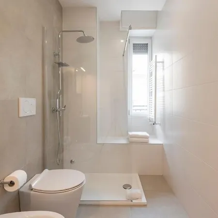 Bright Apt 2 Bedrooms And 2 Bathrooms - B Home Milan Exterior photo
